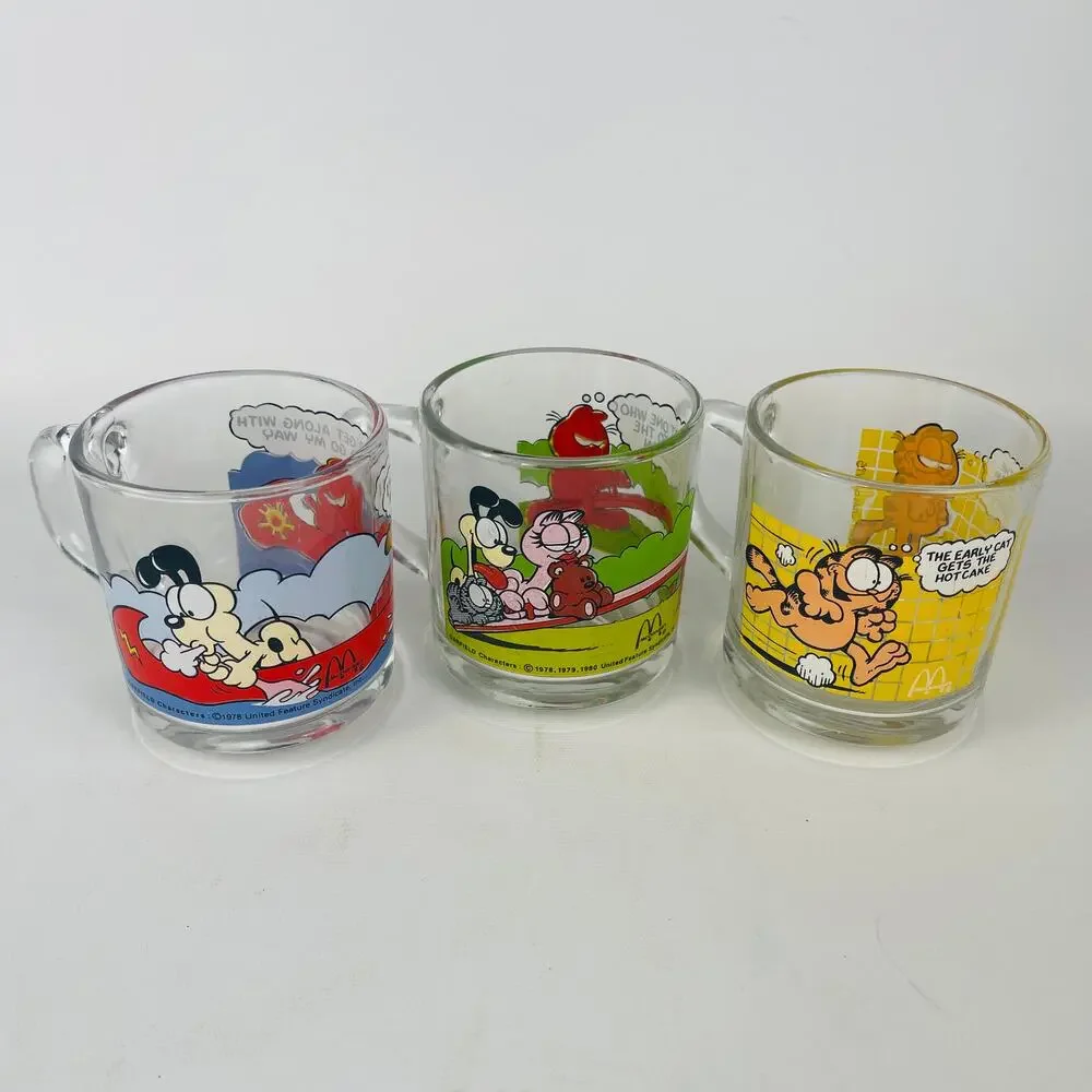 Vintage Collectable Decorative Garfield 8 oz Glass Mugs; Lot of 3
